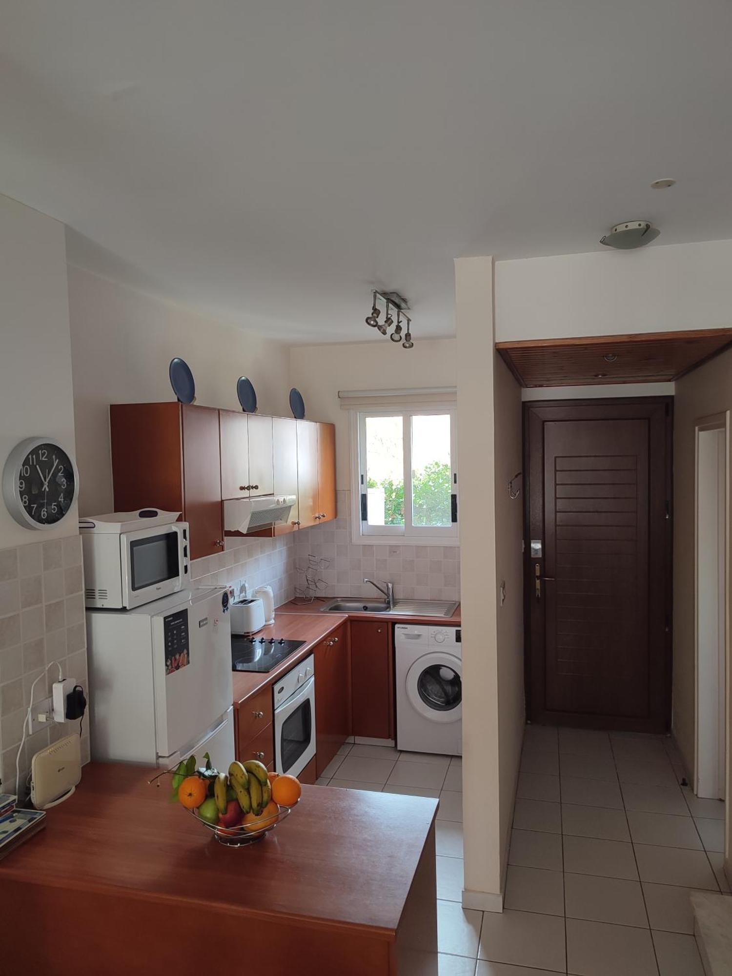 Aurora Townhouse - Complimentary Paphos Airport Transport Vila Exterior foto